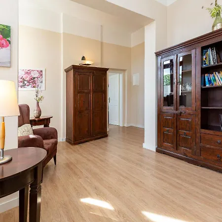 Apartment Arcadia App 06 *